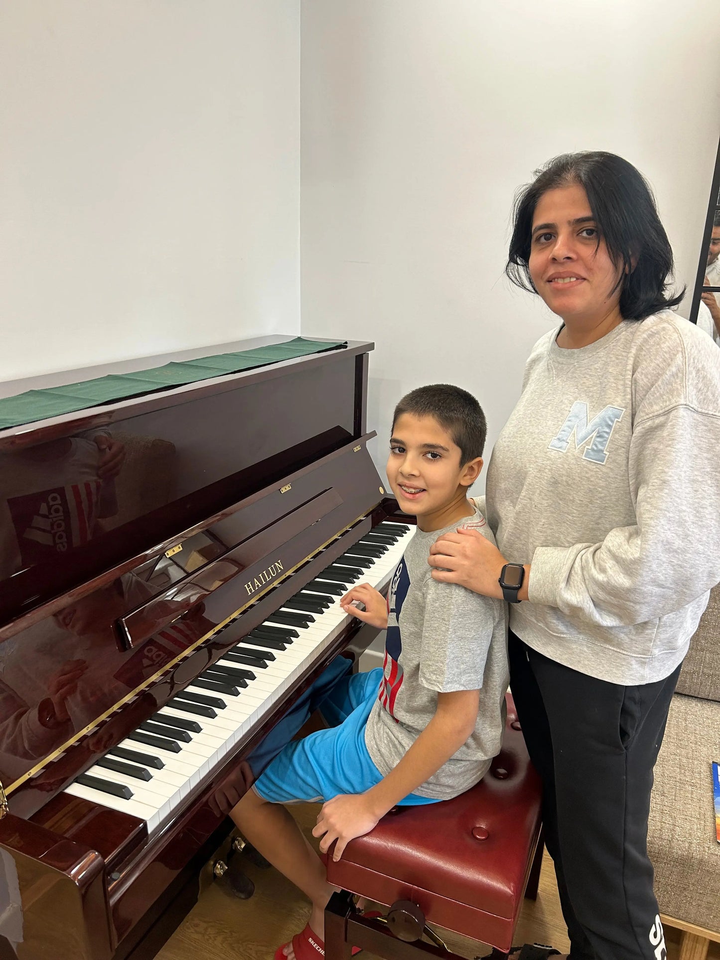 buy piano in delhi